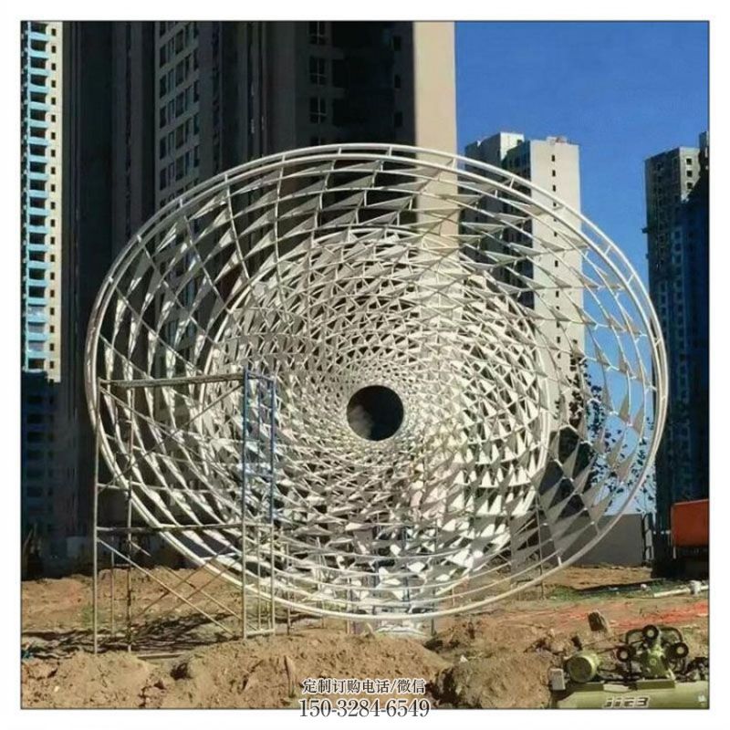 金属抽象瓶子雕塑 各类雕塑标准 户外不锈钢瓶子摆放制作