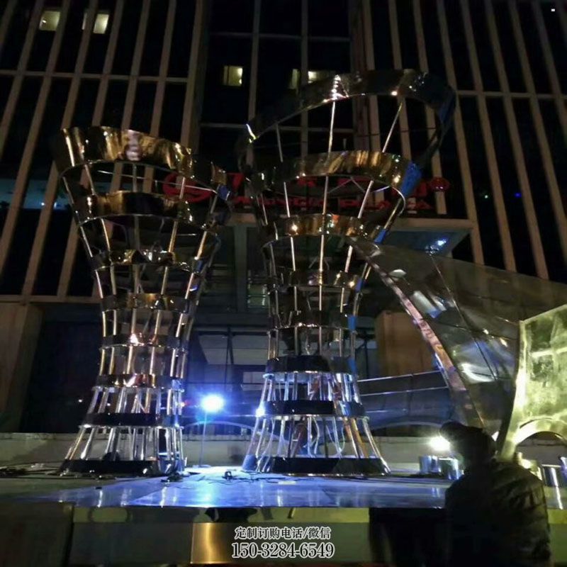 空间瓶子雕塑 公园景观雕塑供求 门口不锈钢瓶子订做