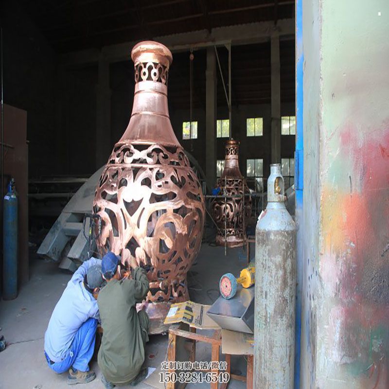 酒店铜花瓶雕塑 雕塑装饰精品 景观户外花瓶铜雕塑点击